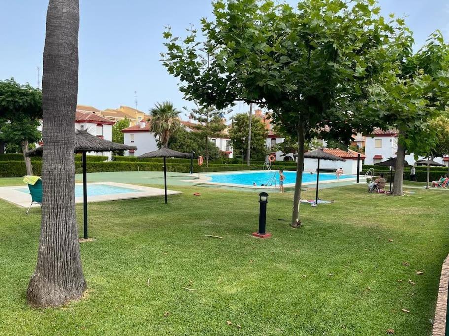 Precioso Apartamento Con Ubicacion Perfecta En Playa Islantilla Buitenkant foto